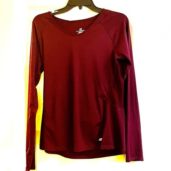 Maroon long sleeve running top - Picture 1 of 3